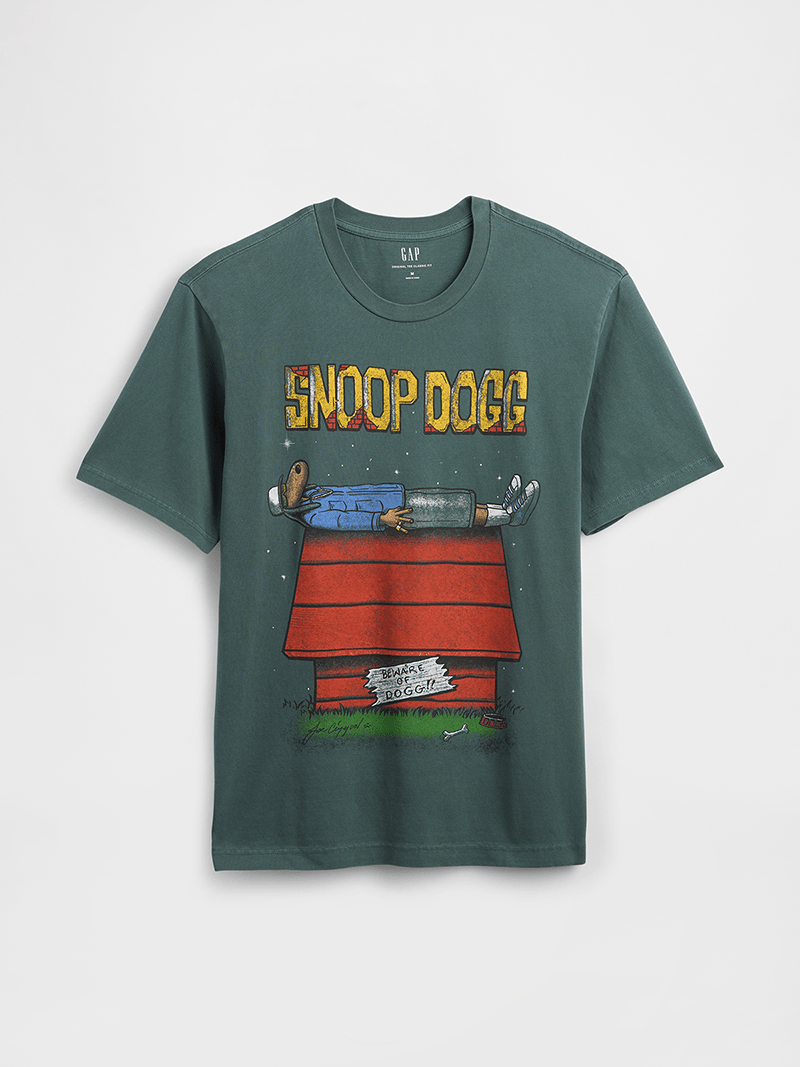 Gap(ギャップ)のスヌープ・ドッグTシャツの表面 2025