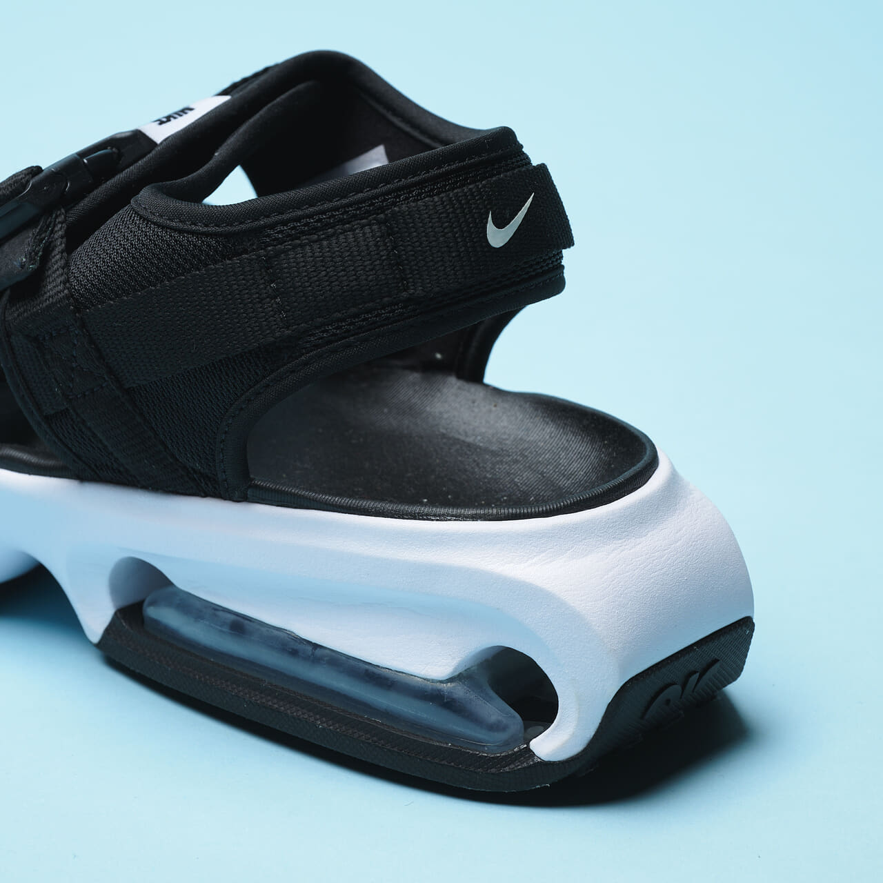 7月に買うべきナイキのサンダル NIKE AIR MAX SOL SANDALのアウトソール