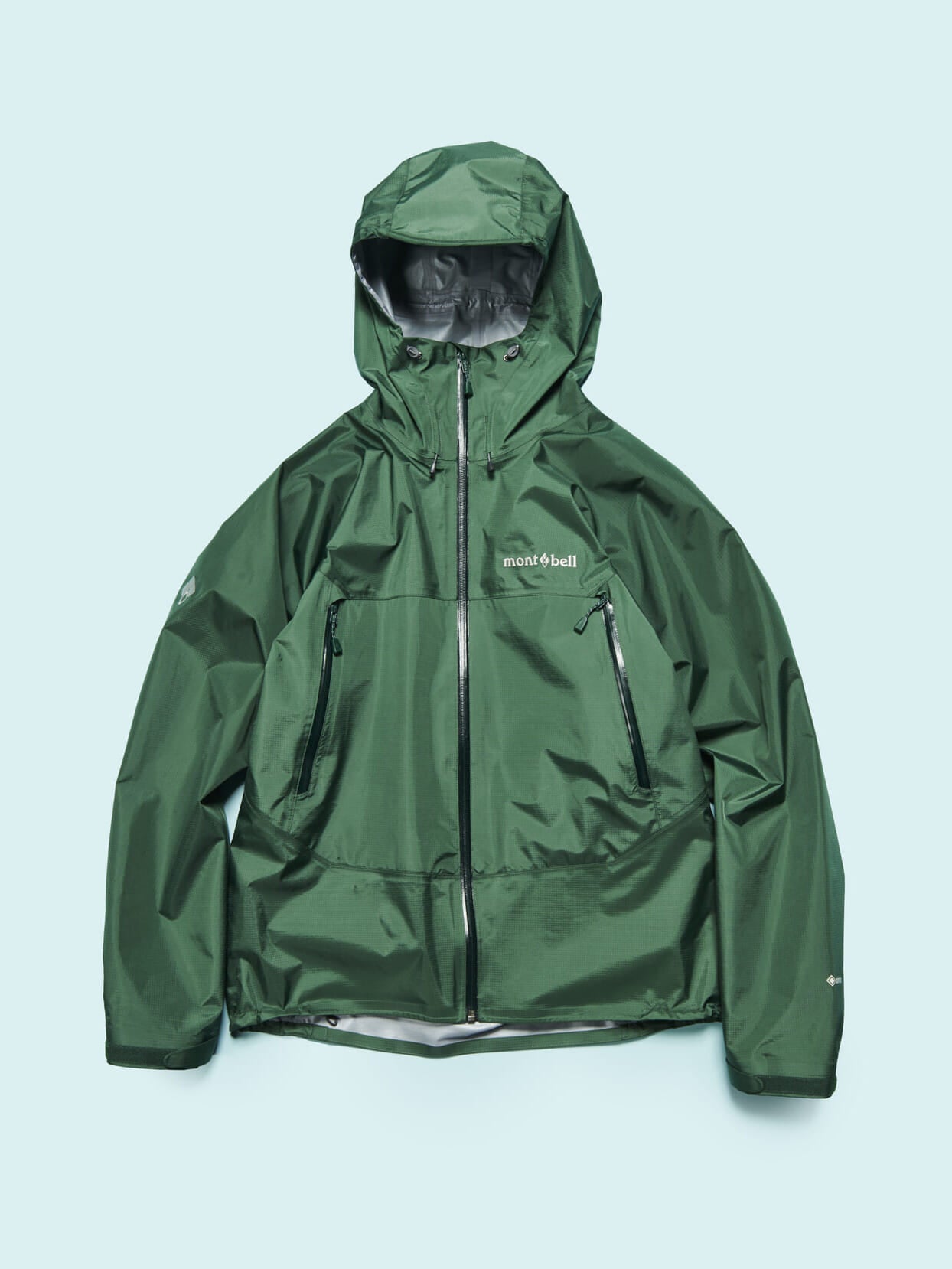 モンベルの6月や梅雨に買うべきレイントレッカー ジャケット