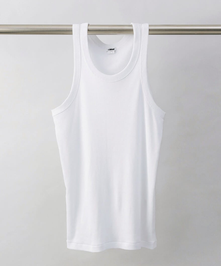 H BEAUTY&YOUTHのタンクトップ