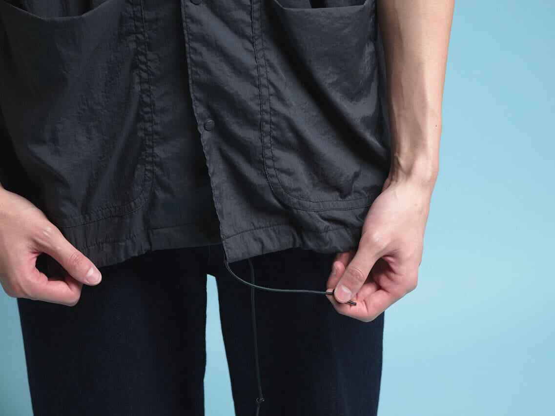 ザ・ノース・フェイス  パープルレーベルの涼なシャツ nylon taffeta field s/s shirtの裾ディテール