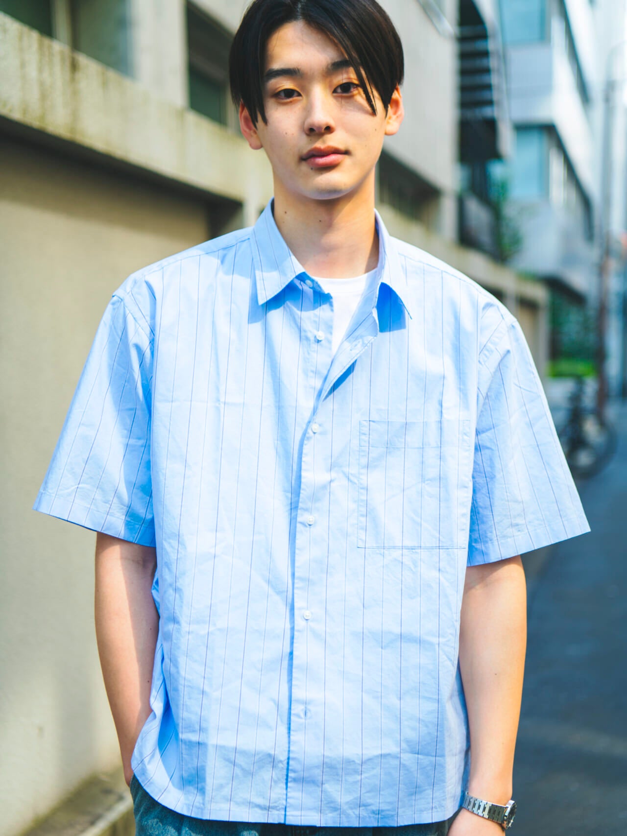 石川愛大の私服_上半身寄り
