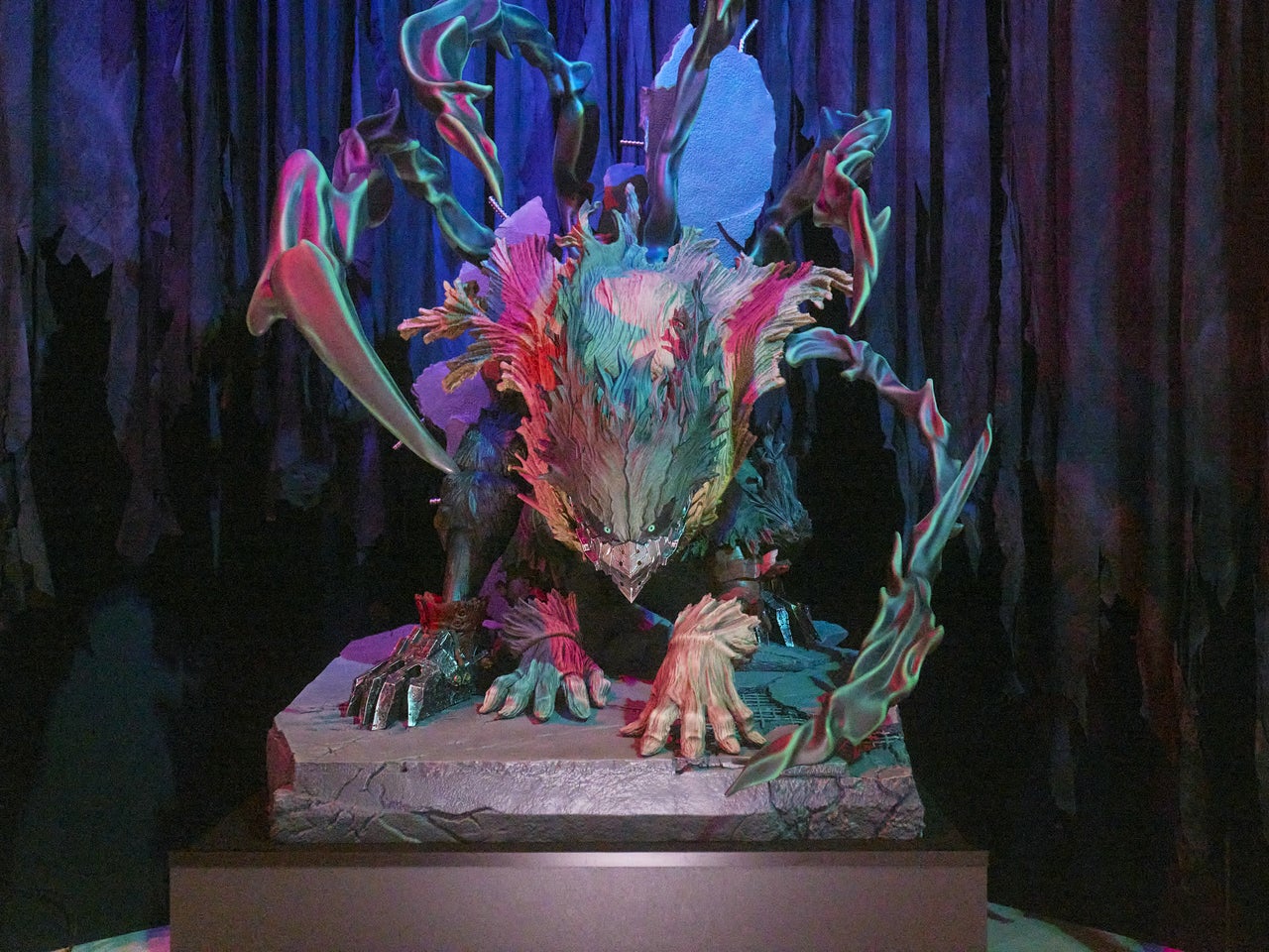 「堀越耕平『僕のヒーローアカデミア』原画展」　８