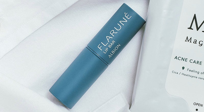 FLARUNÉのLIP TREATMENT