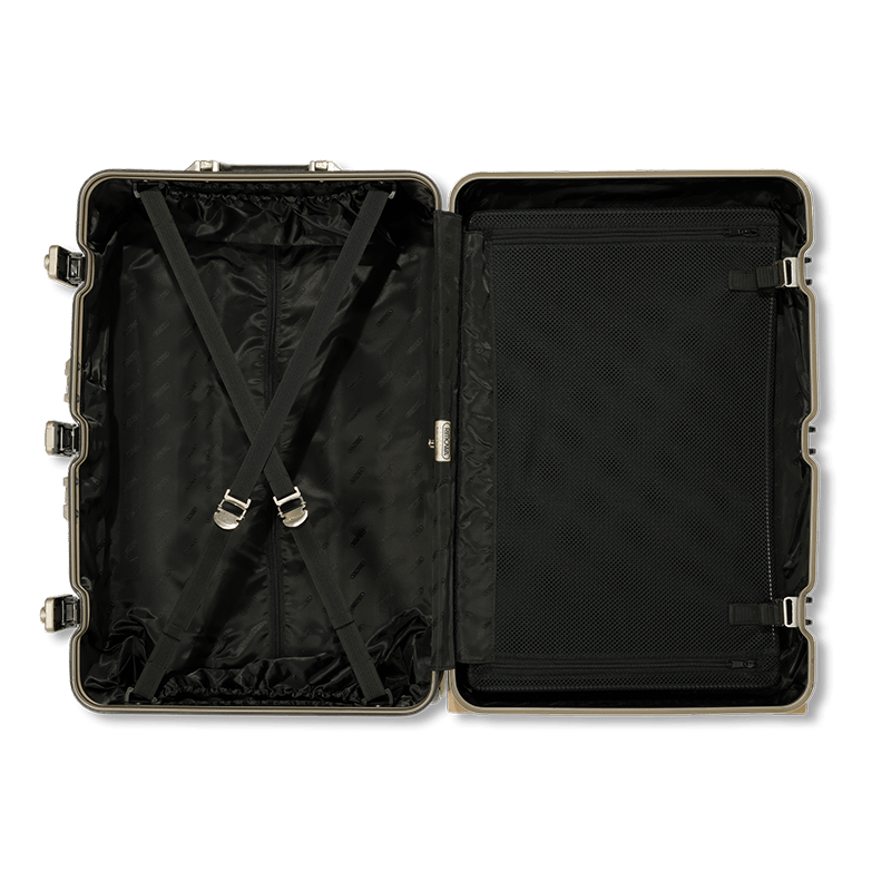 RIMOWA(リモワ)のユーズドスーツケース「RE-CRAFTED」19