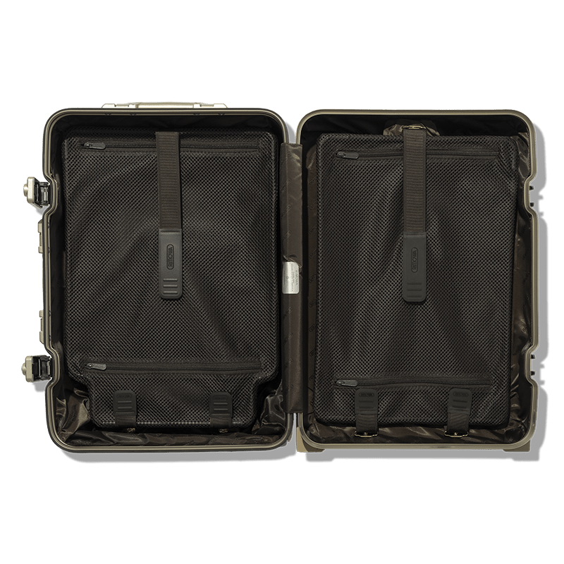 RIMOWA(リモワ)のユーズドスーツケース「RE-CRAFTED」6