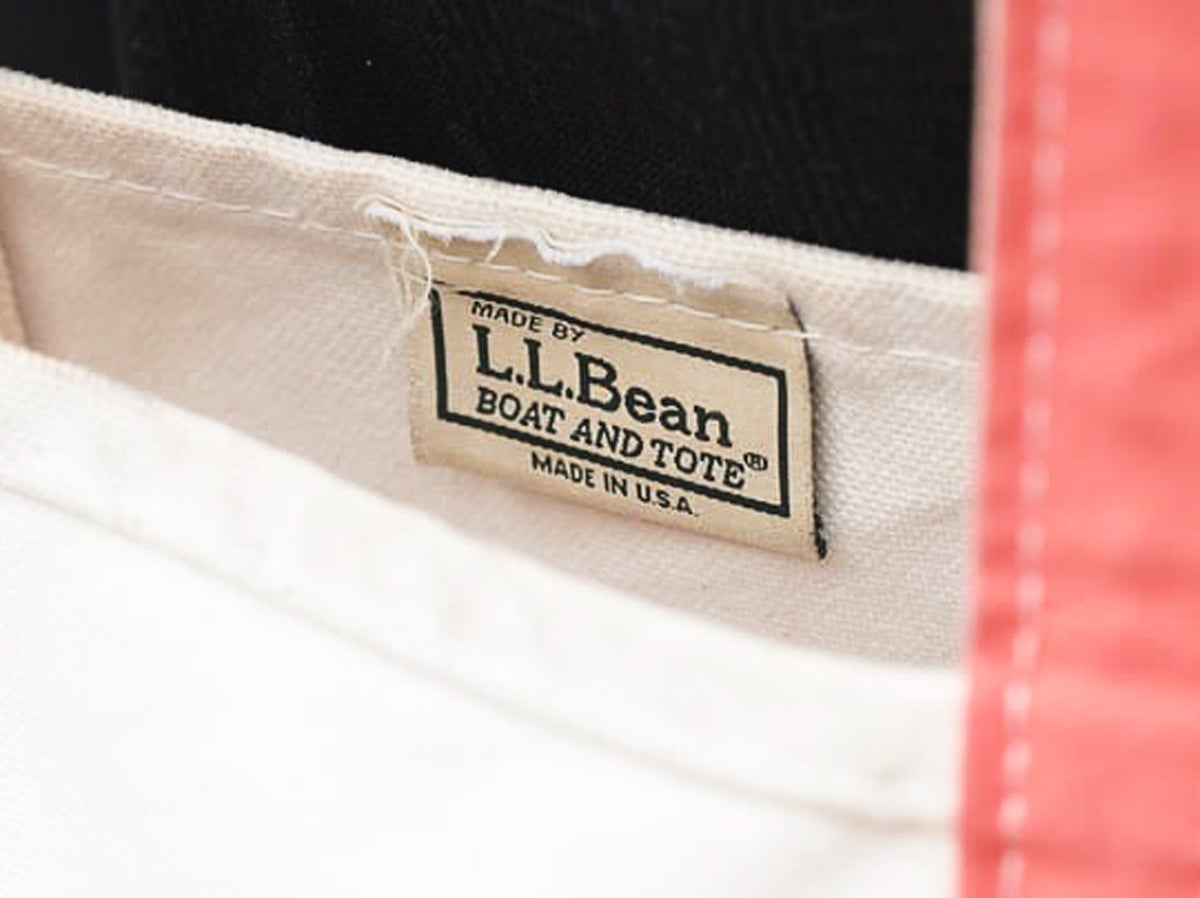 オシャレな人の「夏バッグ」は断然トート！ エル・エル・ビーンから旅にも使える定番＆ロングセラーまで愛用中の大人カラー４選！