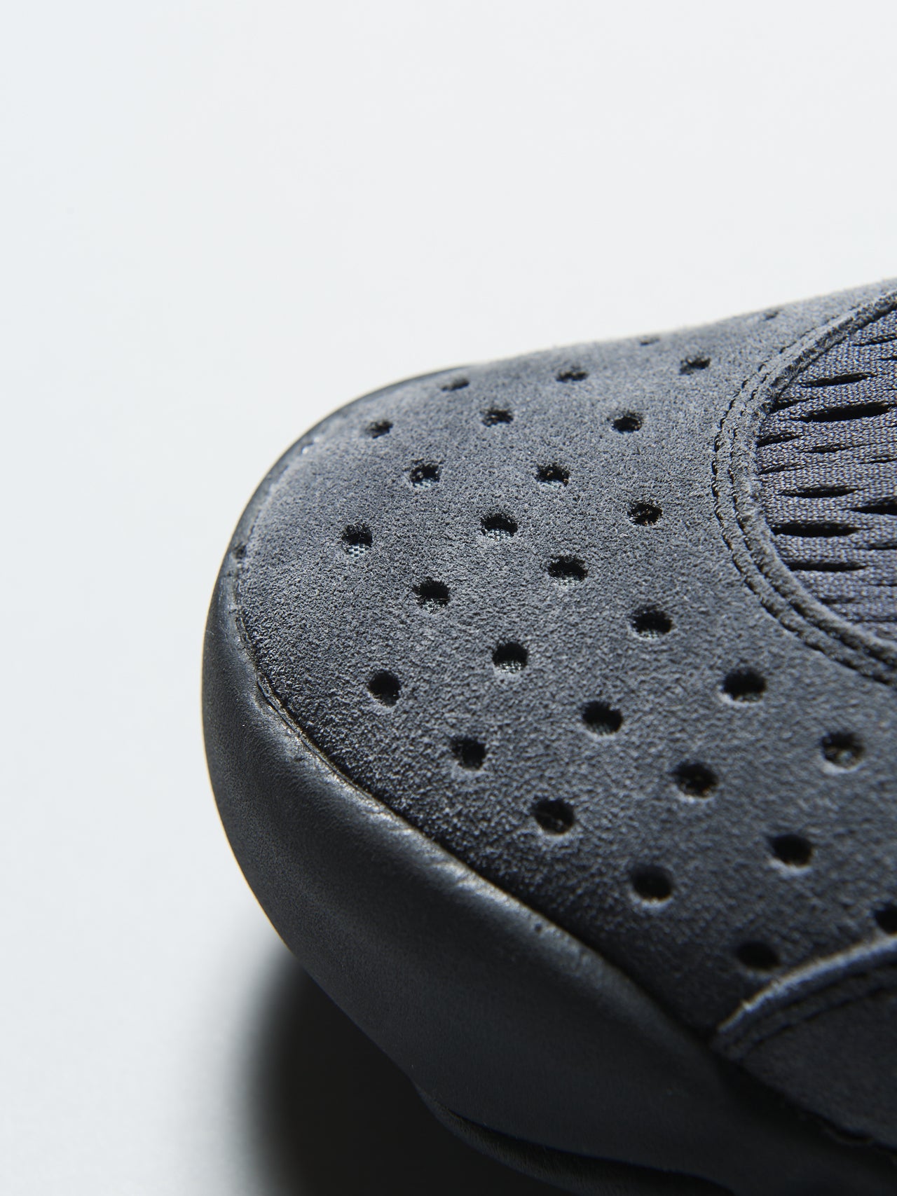 オークリーのサンダルスニーカー TEAM FLESH SANDAL つまさきのメッシュ
