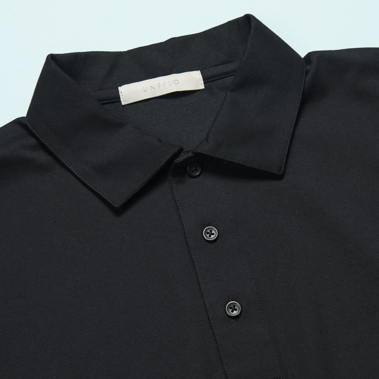 アンフィーロの涼なポロシャツ クールタッチtee poloの素材感とディテール