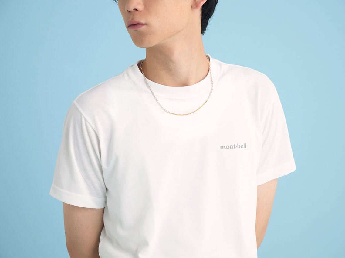 「モンベル」の名作白Tシャツ「WIC.T」のオシャレな着こなしのネック