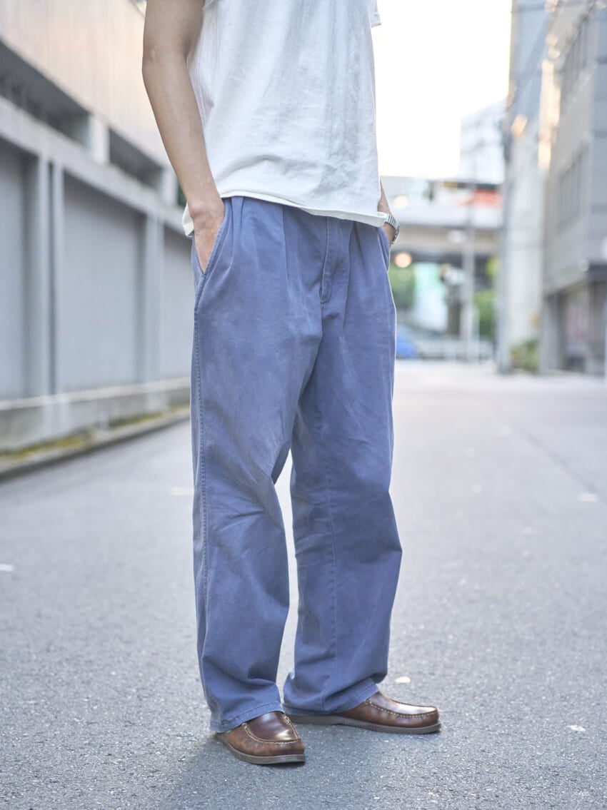 髙橋大翔の夏の私服コーディネート、ポロラルフローレンのチノパンサイド