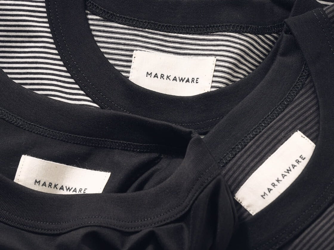 [Gallery]これ以上ない「最強の黒Tシャツ」。デザイナーが好きすぎて３枚買っちゃった／マーカウェア[編集者の愛用私物 #217]