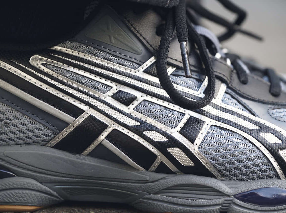 ASICSのスニーカーGEL‐NYC 2055サイドロゴ