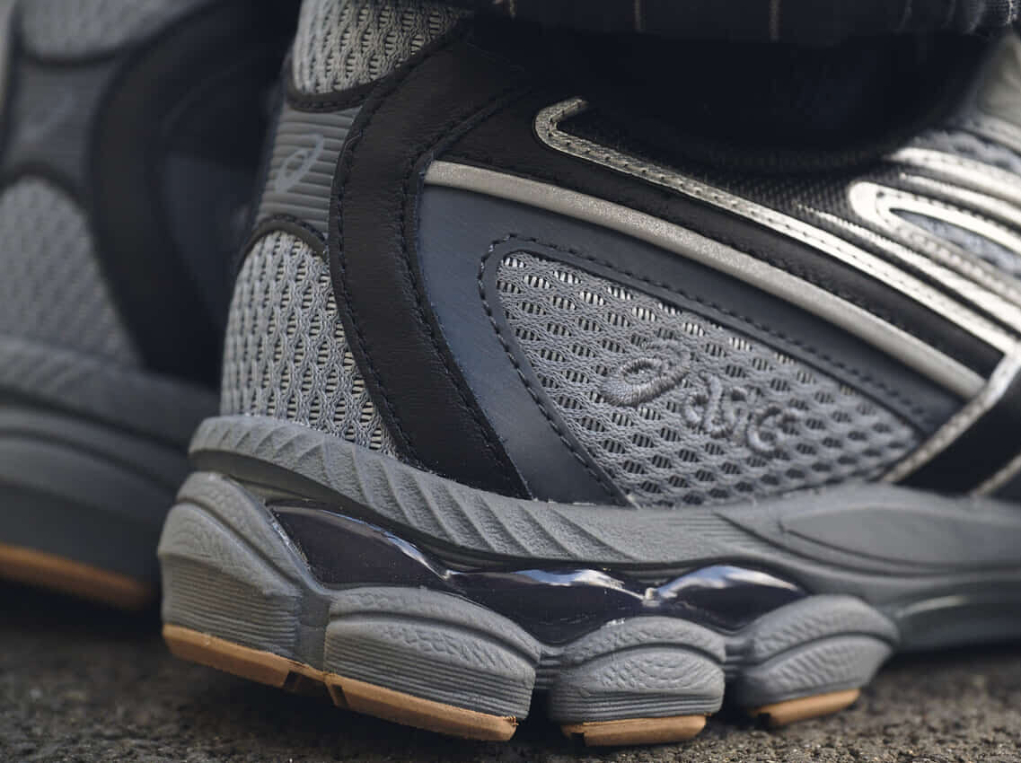 愛用する「アシックス」も「コンバース」も“レトロ感”がキーワード！【夏のメジャースニーカースナップ／DAY23】