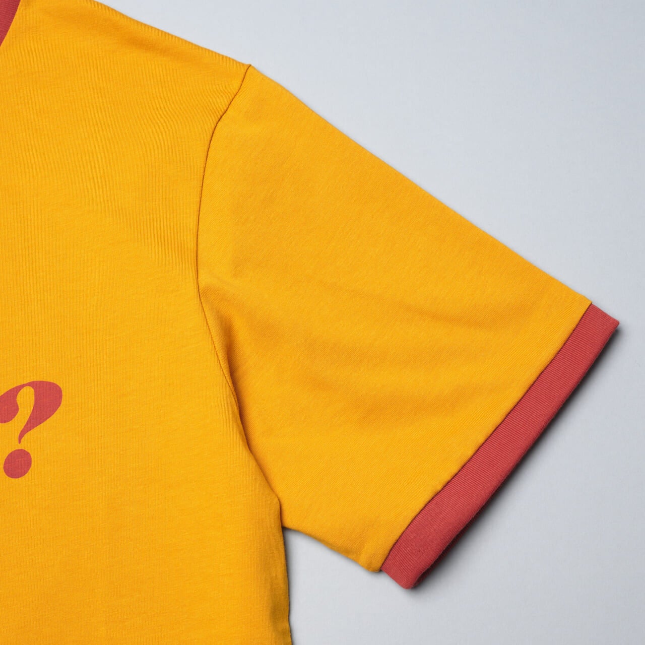 GU×imaseのコラボ、『Happy Order?』Tシャツ袖寄り