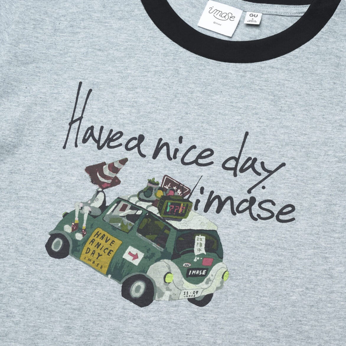 GU×imaseのコラボ、『Have a nice day』Tシャツグラフィック寄り