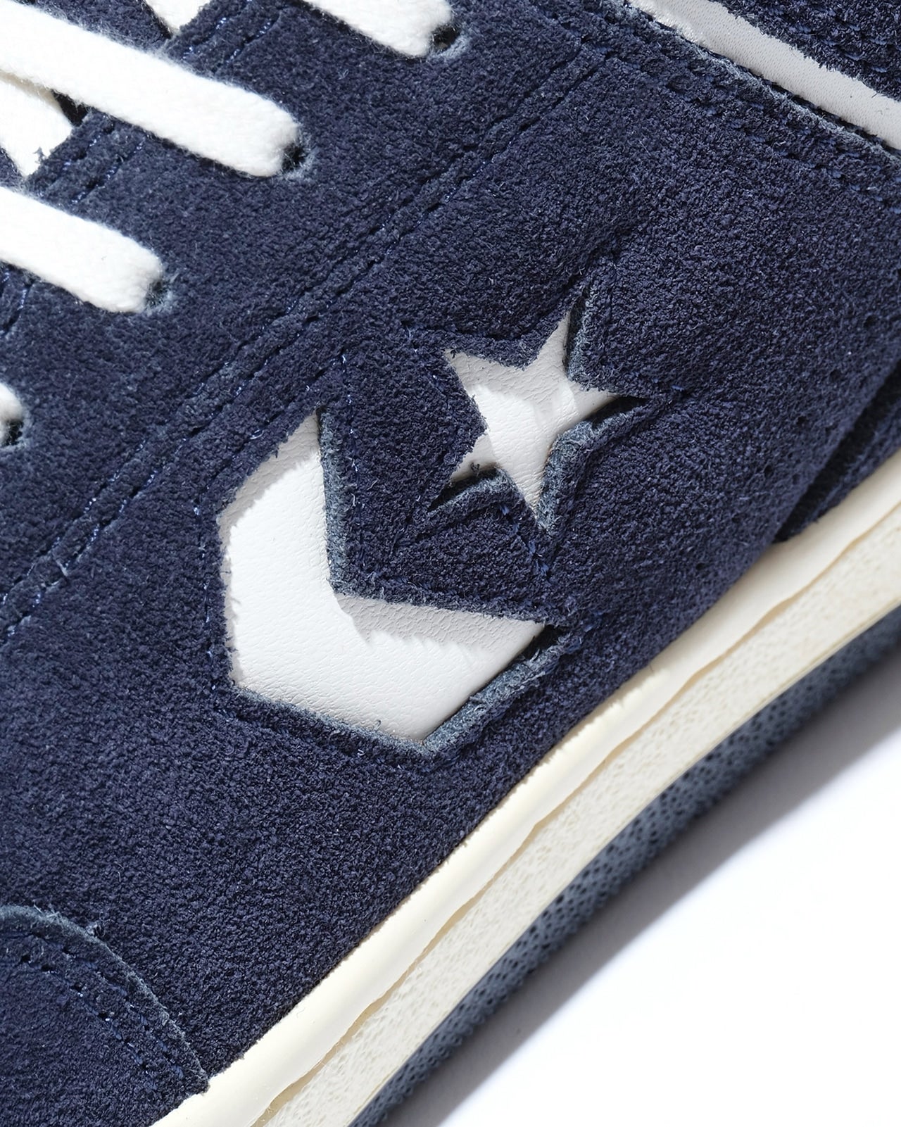 ニューエラ CONVERSE コラボレーション WEAPON 側面 メイン ロゴ