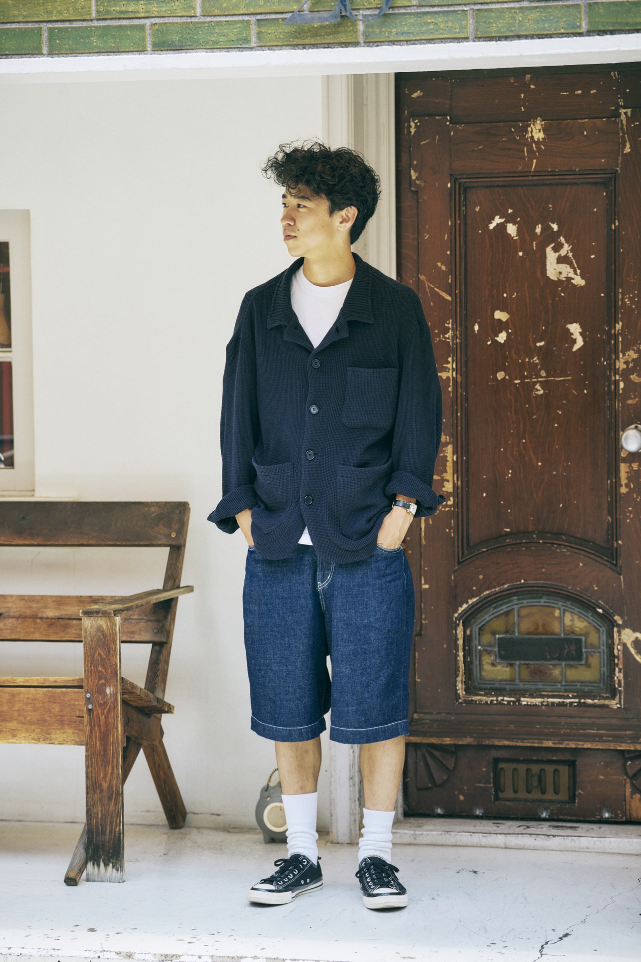 オシャレな人が買ってよかった<META CAMPANIA COLLECTIVE〉のニットジャケットの着こなし