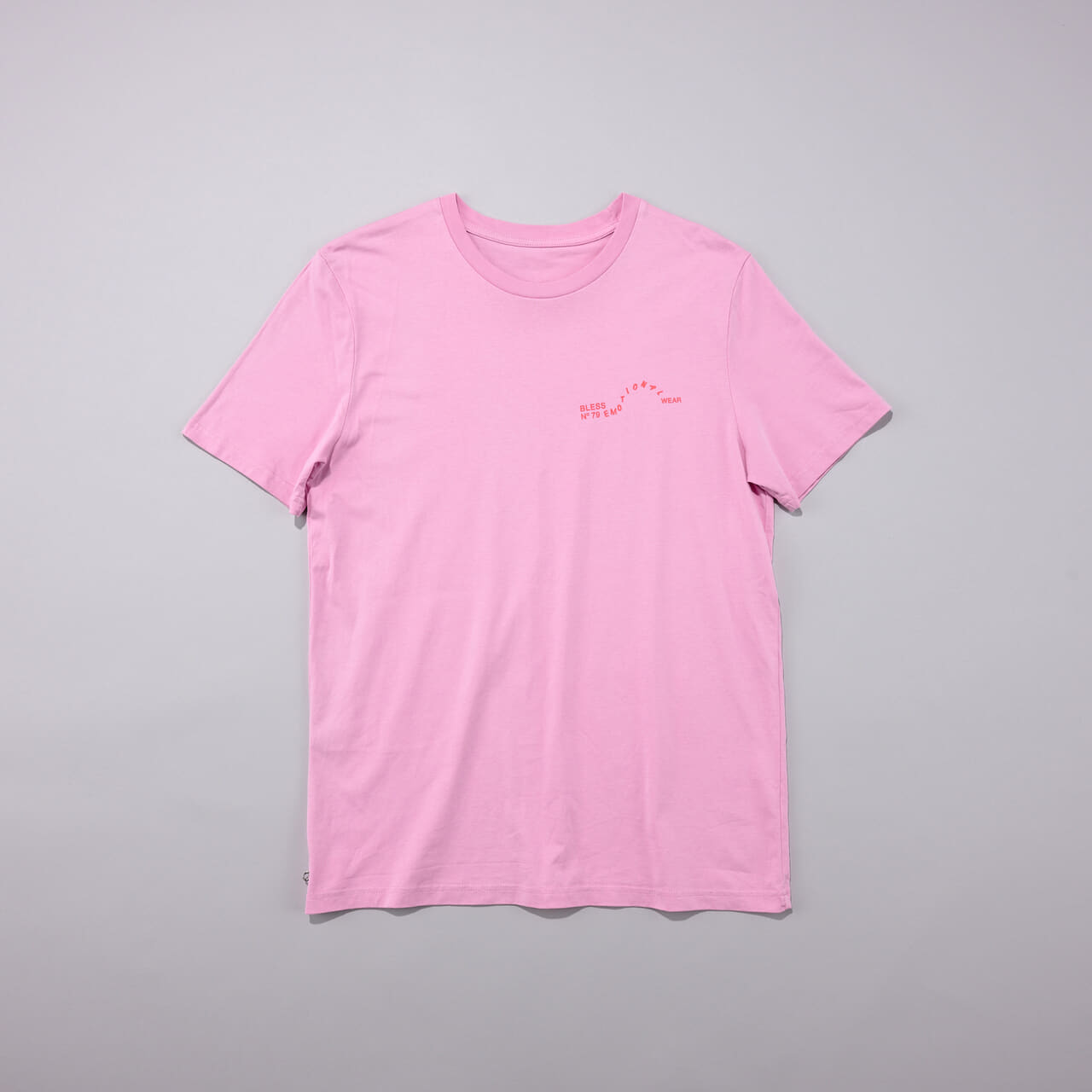 ブレスのTシャツ全体像正面から
