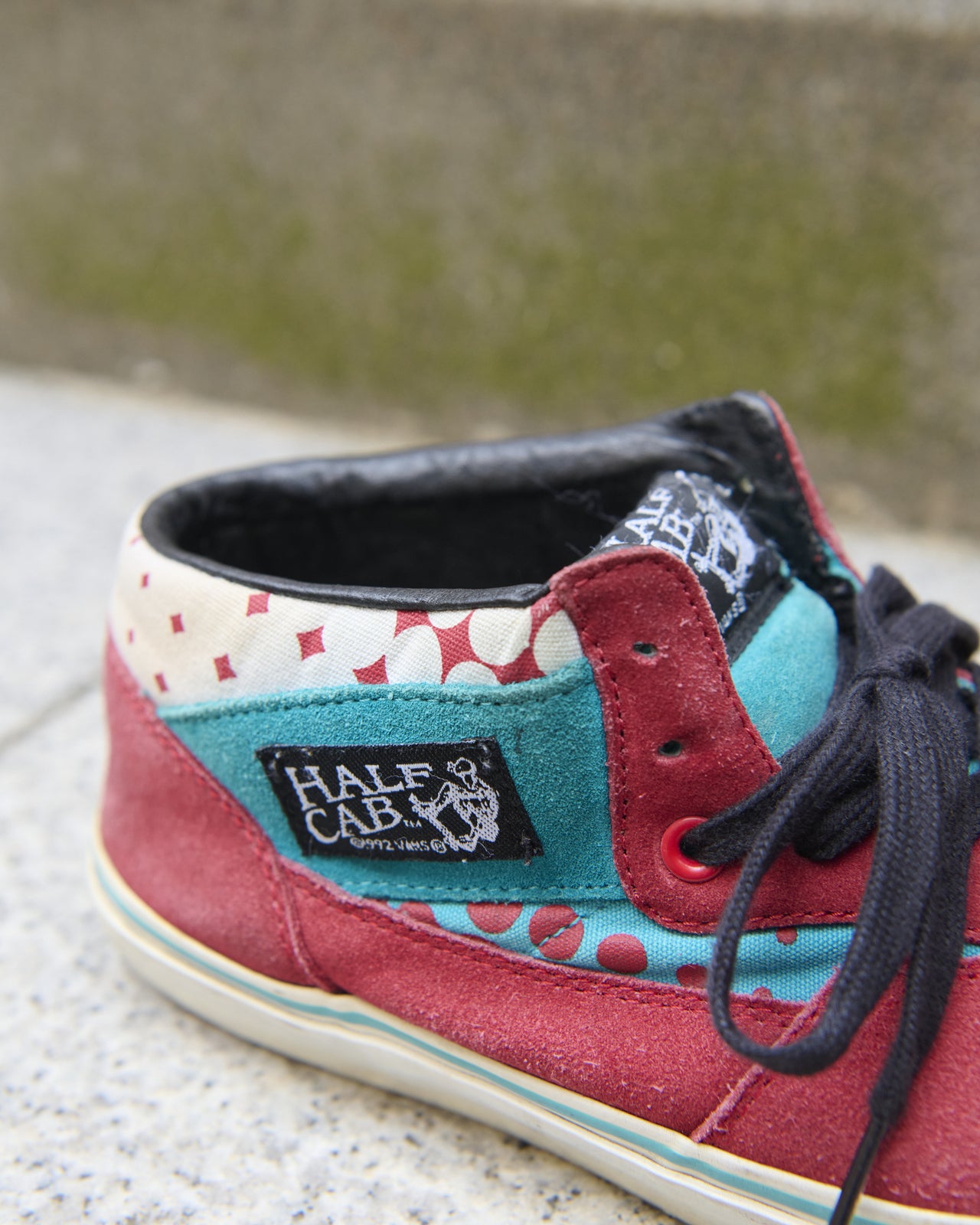 Vans×Supremeのハーフキャブ サイドのロゴ