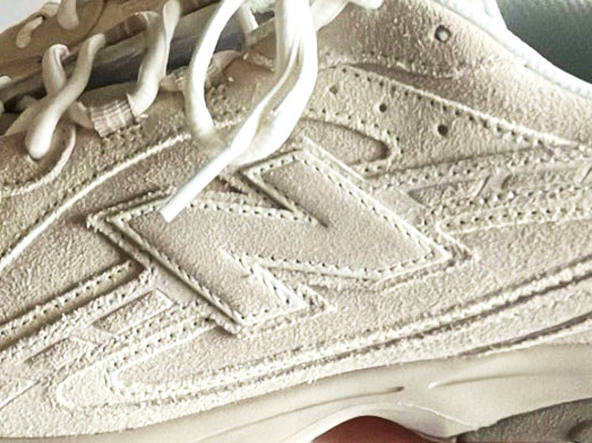 即完売「ニューバランス 204L」が奇跡的に買えちゃった！ ダメ元でお店