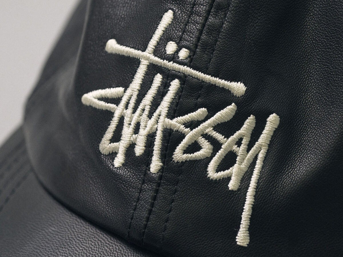 個人的ベストバイ！「ステューシー」のレアなレザーキャップは