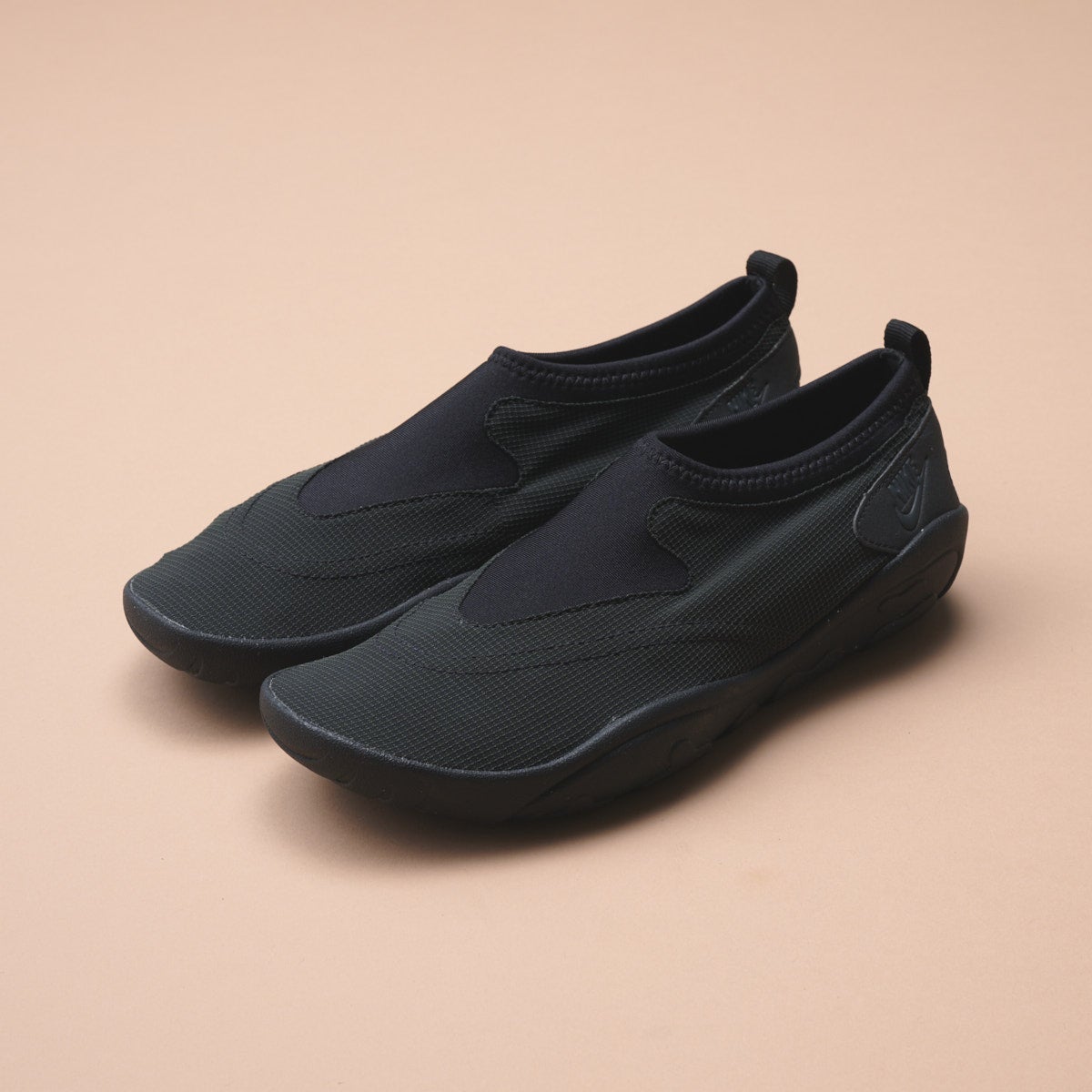 9月に買うべきナイキの新作スニーカー / NIKE AQUA TURF