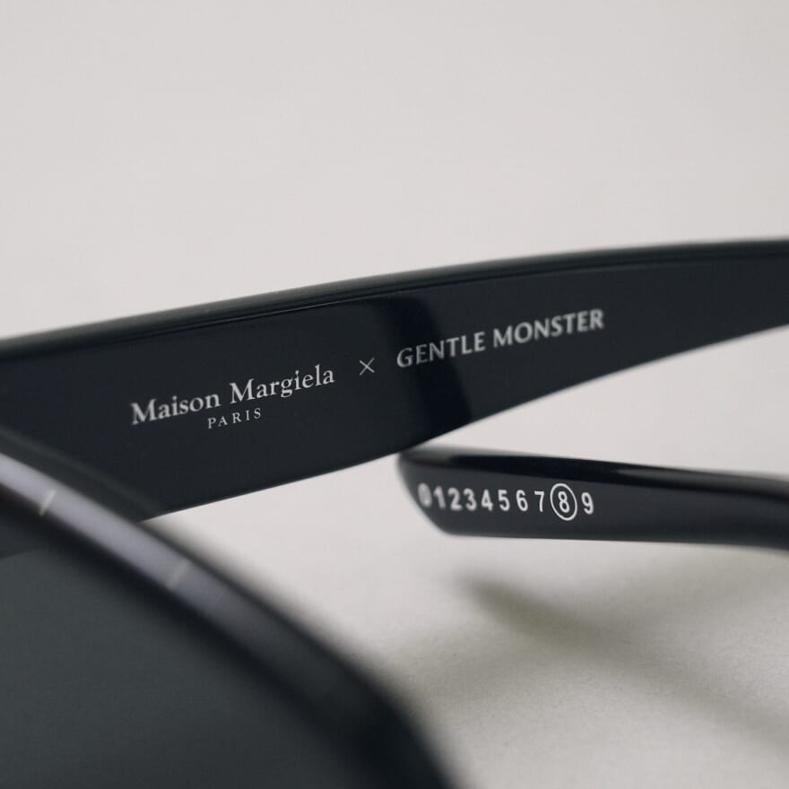 MM X Gentle Monster MM205 01　テンプル　ロゴ