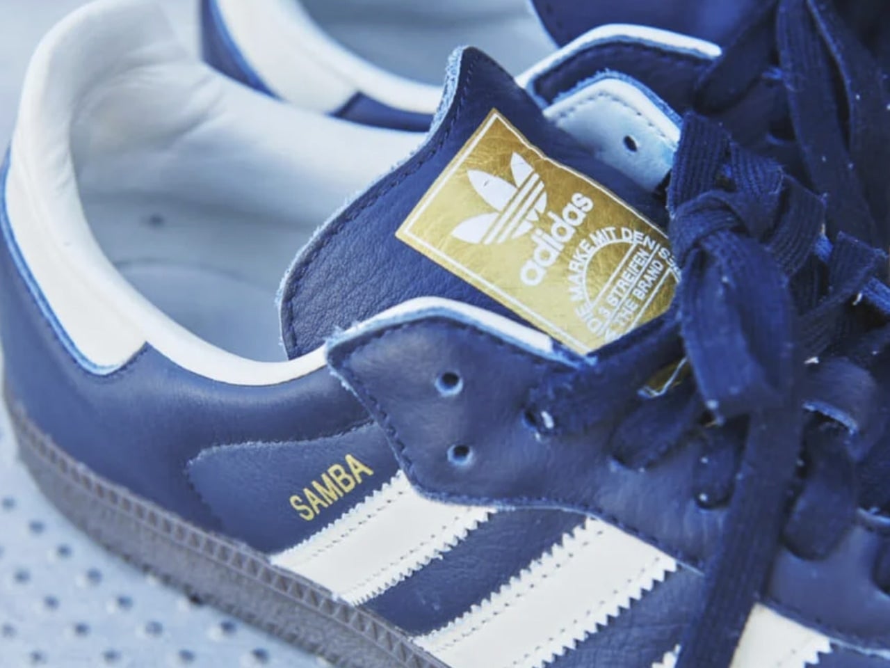 [Gallery]なんで「アディダス」の“大人ネイビー”に惹かれるんだろう。買ってよかった愛用スニーカー７選。