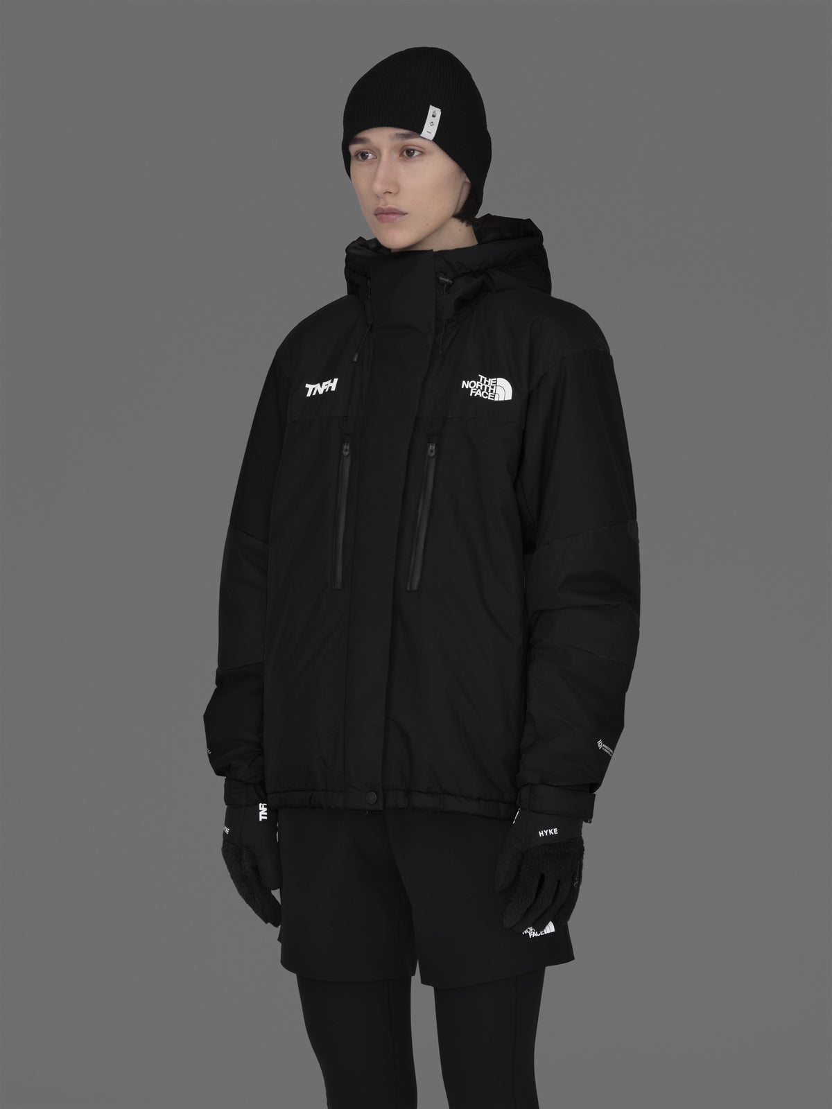 TNFH THE NORTH FACE × HYKE 着画 1