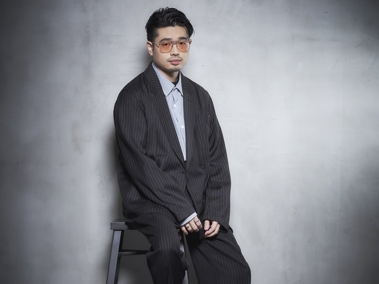 「レッドキャップ」と「フリークスストア」が新作コラボアイテムをローンチ！ハマ・オカモトが着こなすトラッドムードなワークウェアが新鮮！