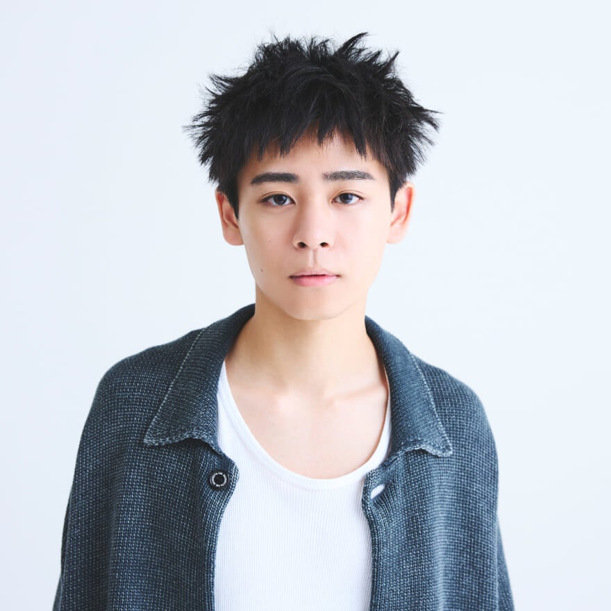 東京のヘアサロン「UMiTOS」の美容師、小林大輝さんが提案するメンズベリーショート１