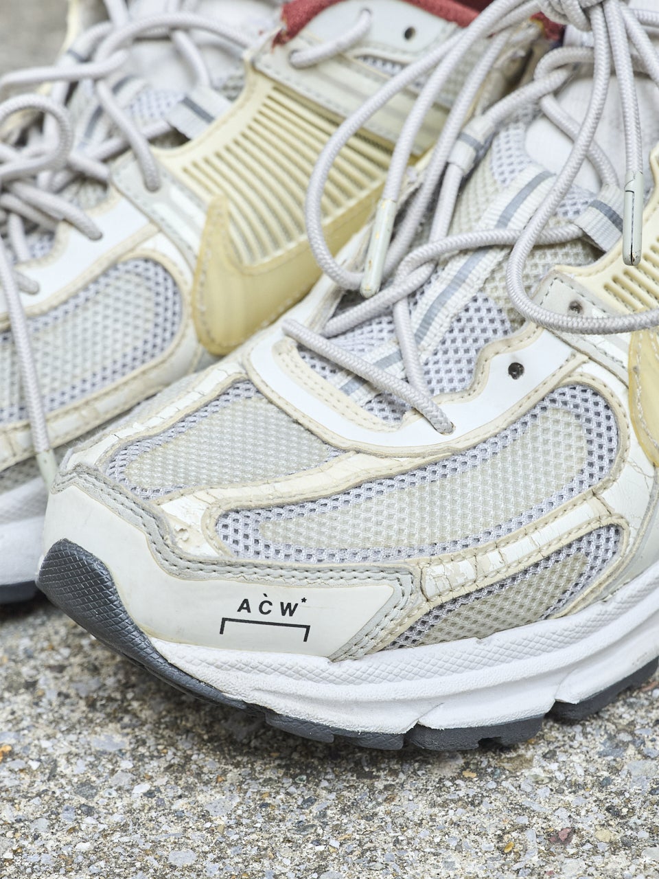 NIKE×ACWのコラボスニーカー