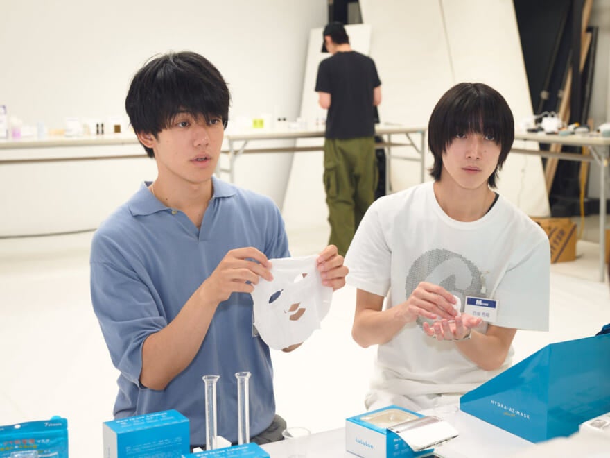 ルルルン ブースの様子 モデル樋之津&四坂