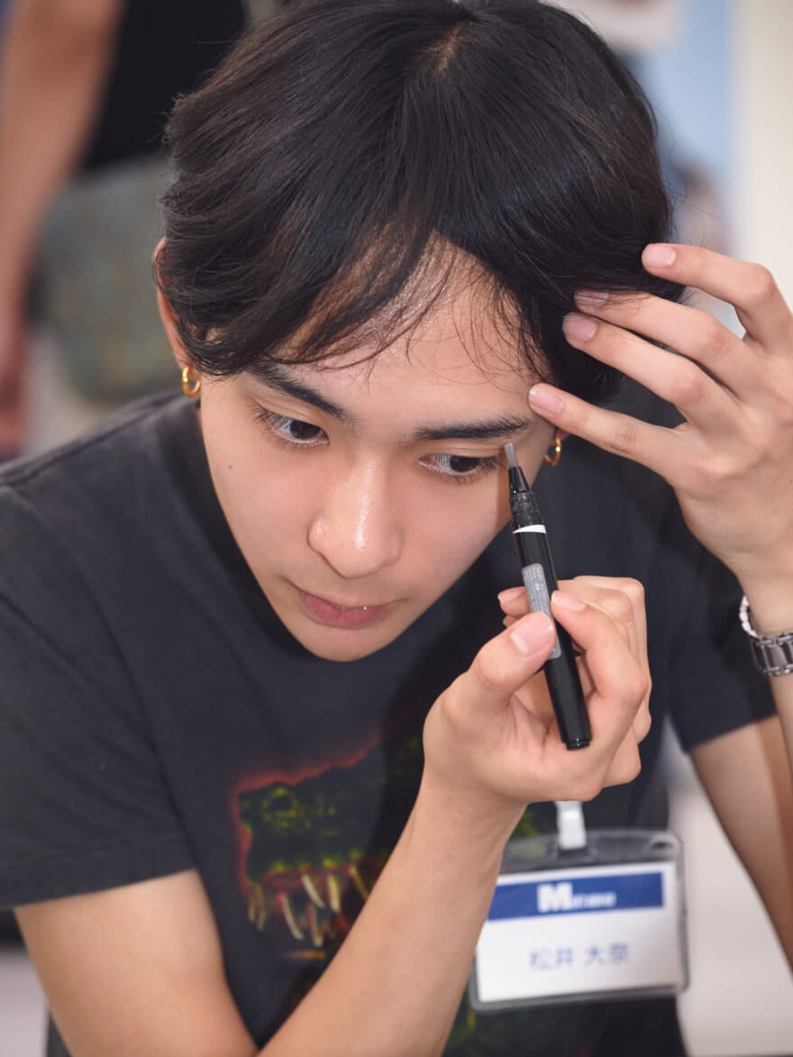 カネボウブースの様子 モデル松井