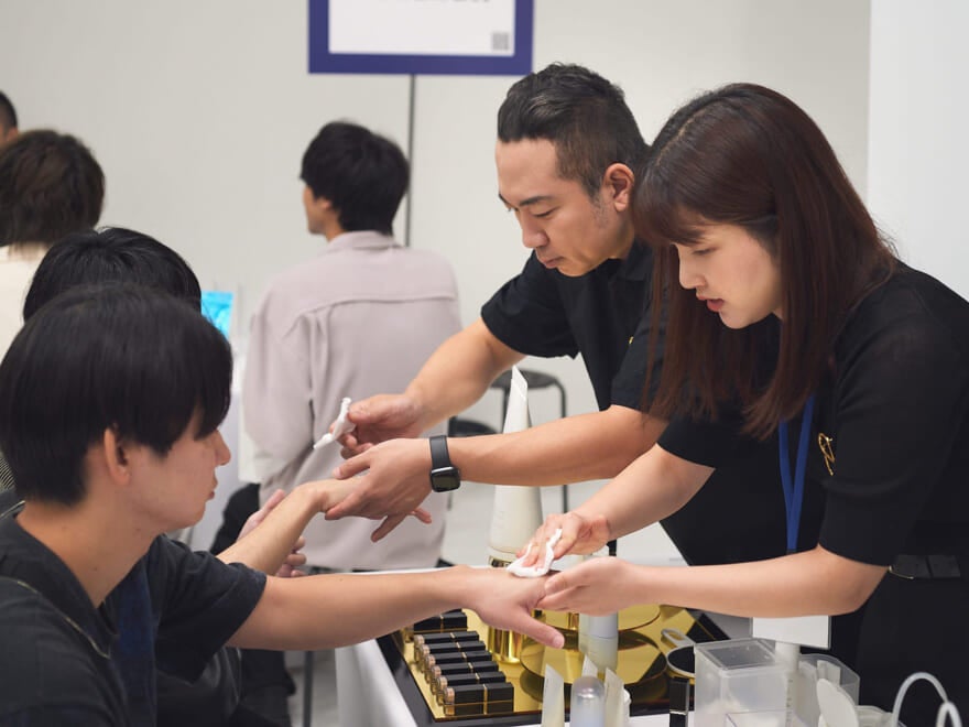 スック ブースの様子 読者