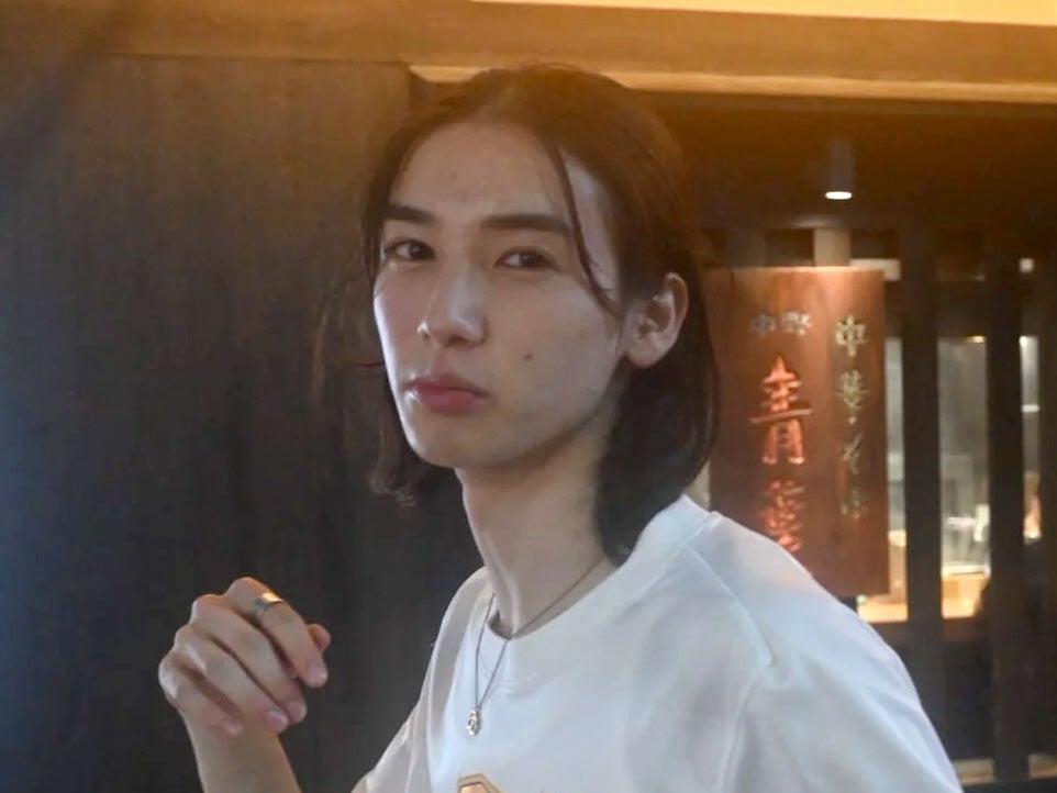 大好きな「浦和レッズ」。ユニフォームもおしゃれに私服で取り入れたい！【02 鳴海 陸くん/ 僕の好きな○○】