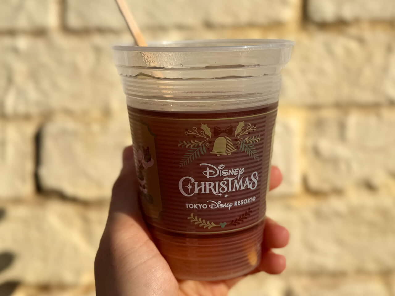 ディズニーシークリスマス食べ歩きおすすめ「ホットアップルジンジャードリンク」