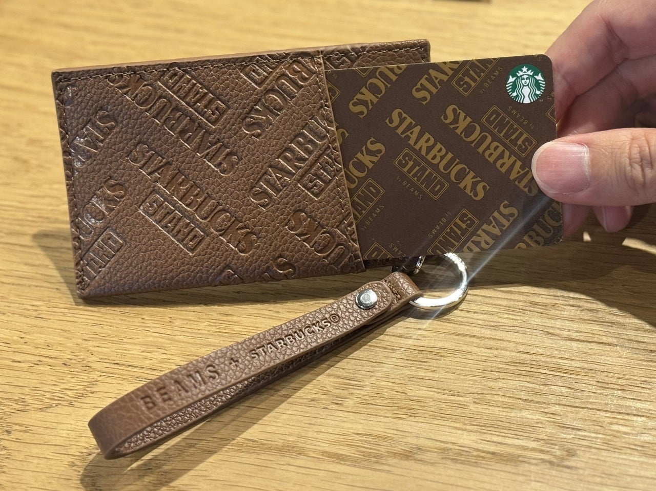 STARBUCKS STAND by BEAMS〉ケース付きスターバックス カード(入金済み)