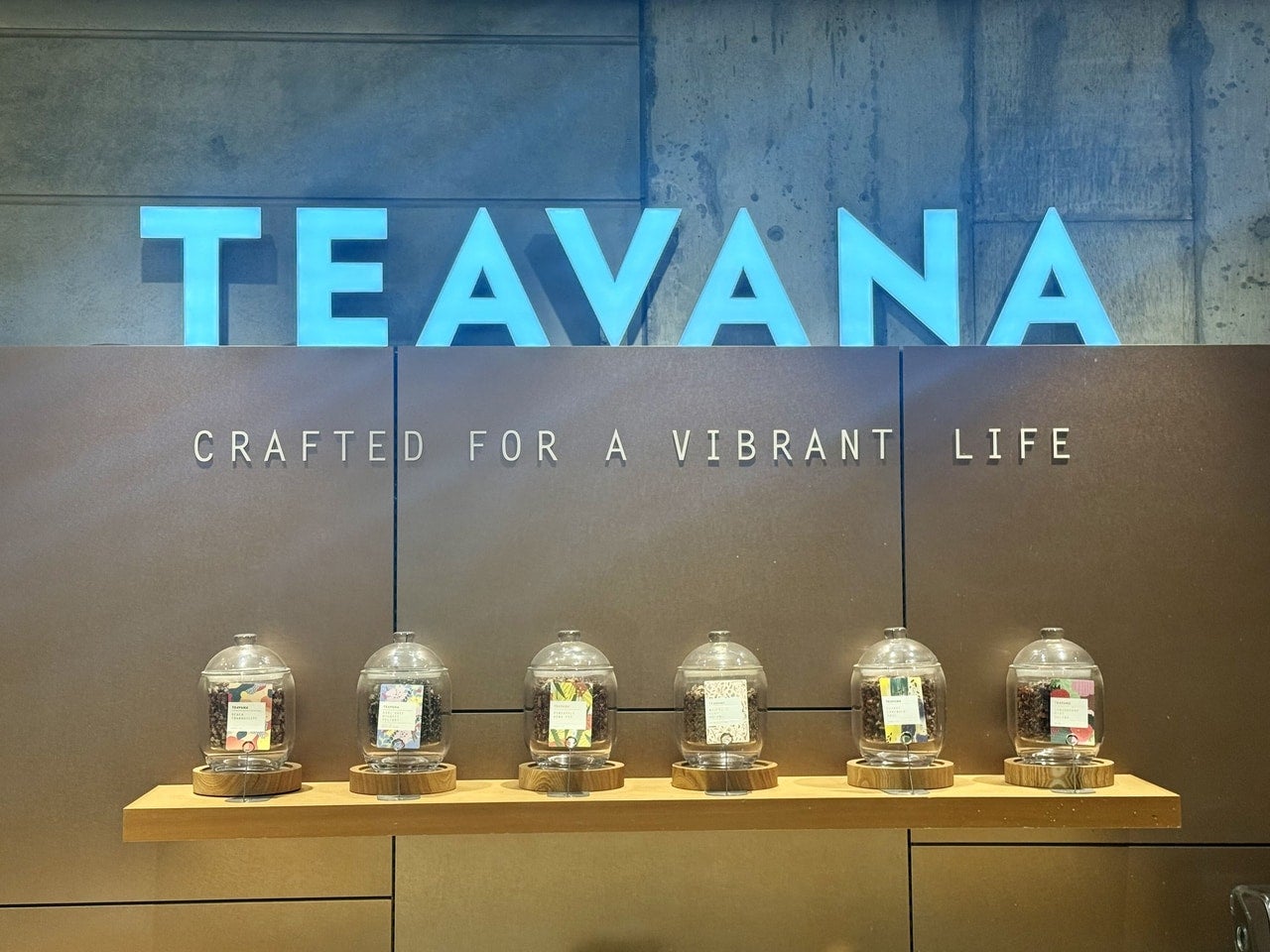 スタバ ティバーナ看板
