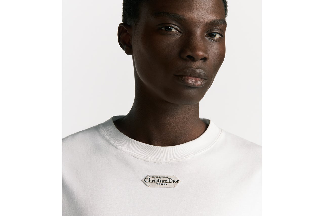 DIOR　Tシャツ　新作　コレクション　ホワイト　ルック３
