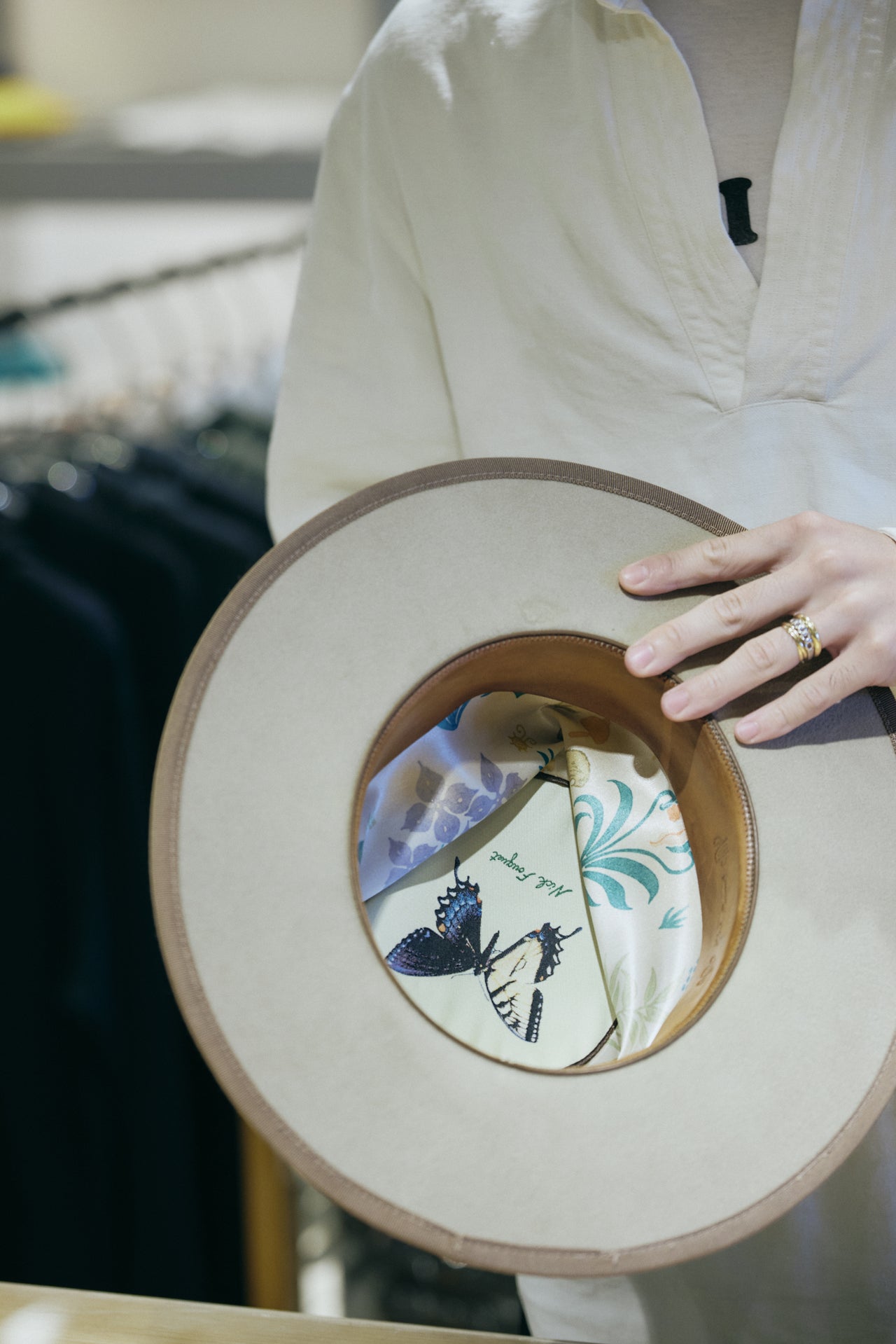 オシャレな人が買ってよかった〈Nick Fouquet〉のオーダーハットの裏