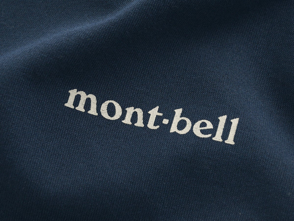 いま本当に使える「アウトドアブランド」のトップスは白か大人カラーか。モンベル、ザ・ノース・フェイス…残暑の街も秋も快適な機能美に注目！