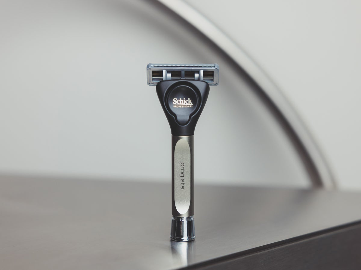 Schick（シック）のプロフェッショナルブランド「progista（プロジスタ）」のシェーバー　T字かみそり