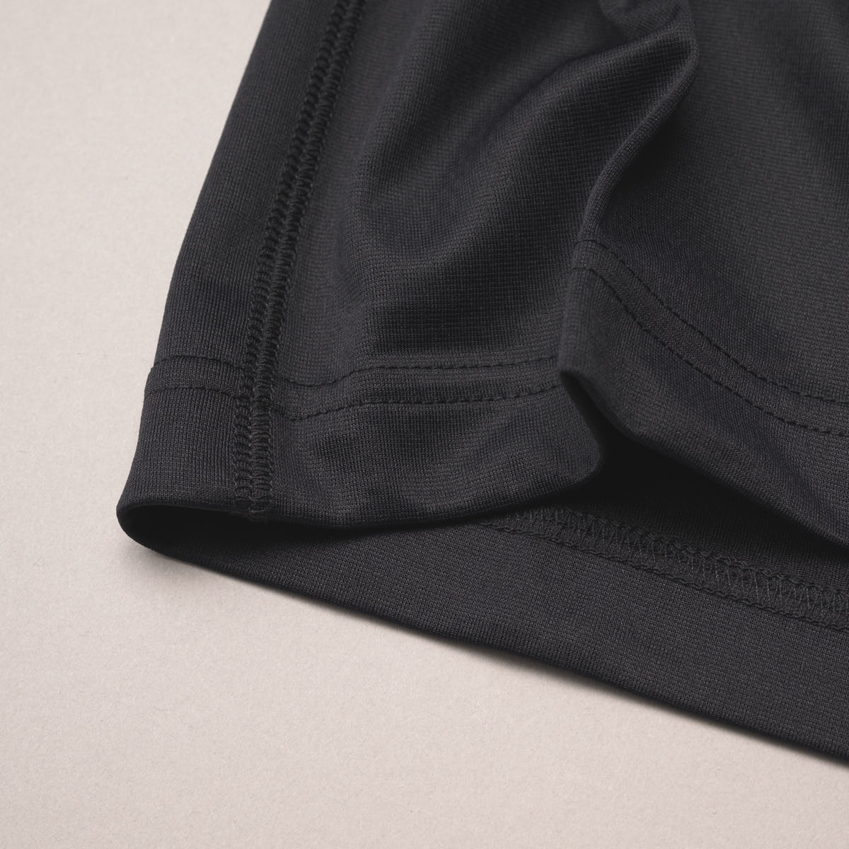 エディターが愛用するチャンピオンの愛用リカバリーウェアのTシャツ＆パンツの裾