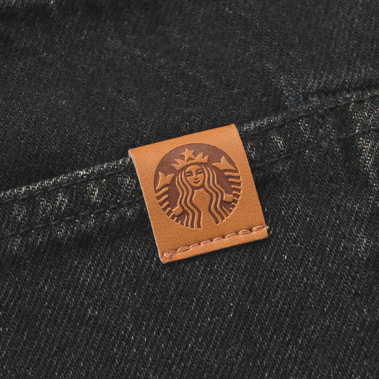 STARBUCKS STAND by BEAMS./スターバックスとビームスのコラボブラックデニムのタグ