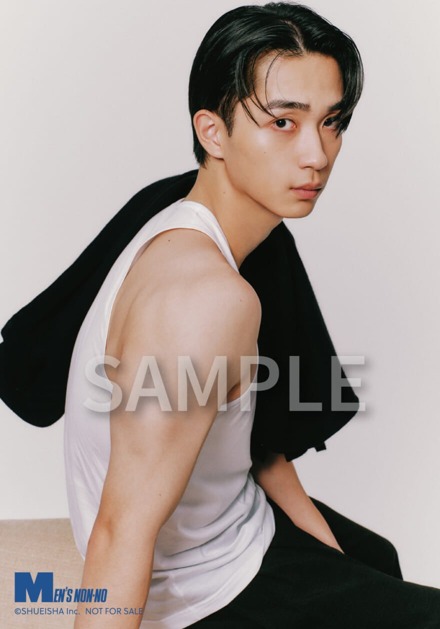 メンズノンノ12月号(11月8日発売)のカバー野村康太の特典フォトカードA