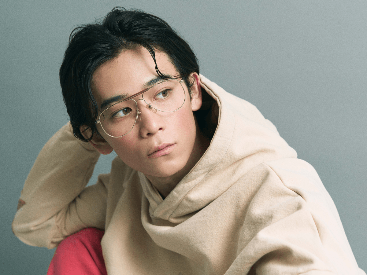 RMK ピュア コンプレクション ブラッシュ 04 ボヘミアンローズを使ったメイク