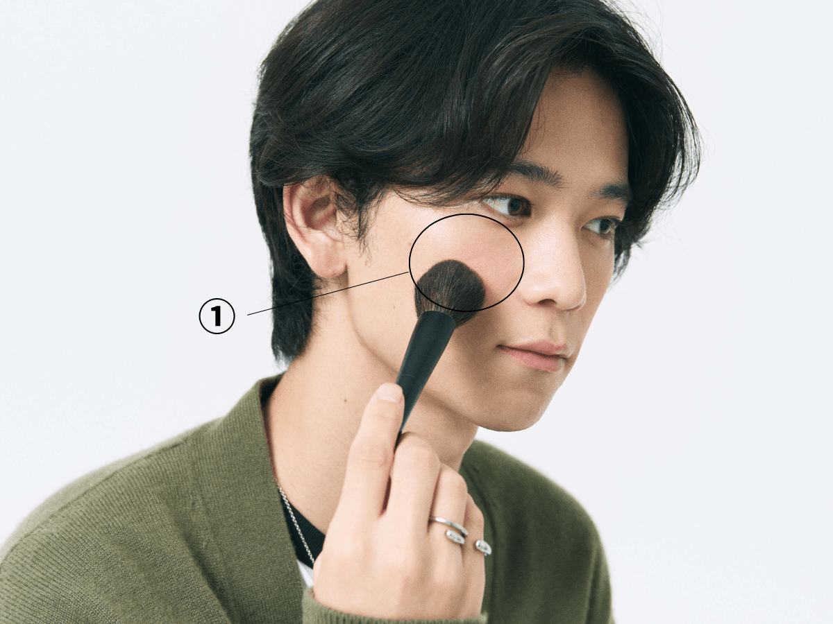 ボーイフレンドチークメイク やり方