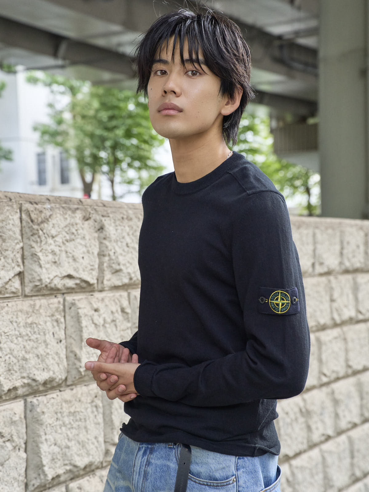 稲井孝太朗の秋冬私服_ストーンアイランドのニット